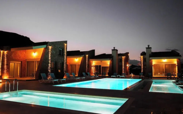 99 Luxury Exotic Villas