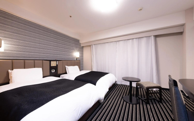 APA HOTEL Fukuoka Watanabedori Ekimae EXCELLENT – Guest Rooms – Fukuoka