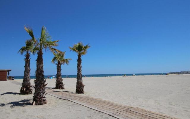 Studio cabine 4 pers proche de la plage et parking