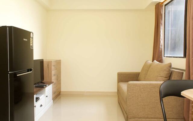 Comfort And Homey 2Br Apartment At Meikarta