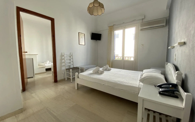 Helliniko Hotel & Studios