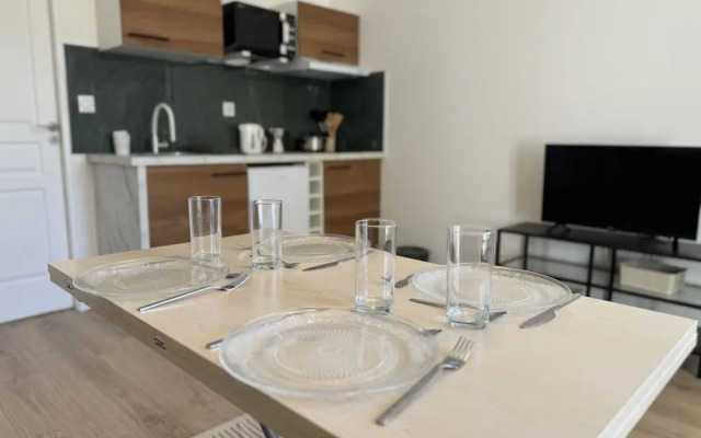 Apartment in Le Mans With Private Terrace