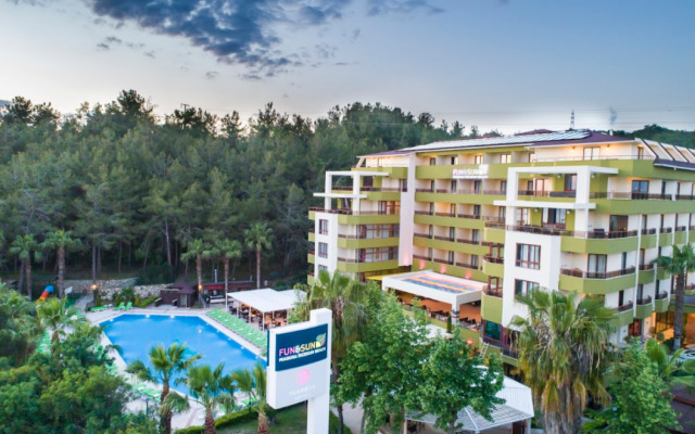 Miarosa İncekum Beach Hotel