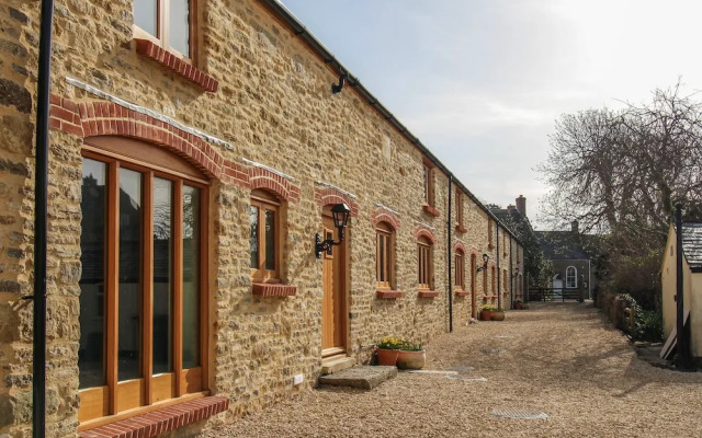 The Granary, Burton Bradstock