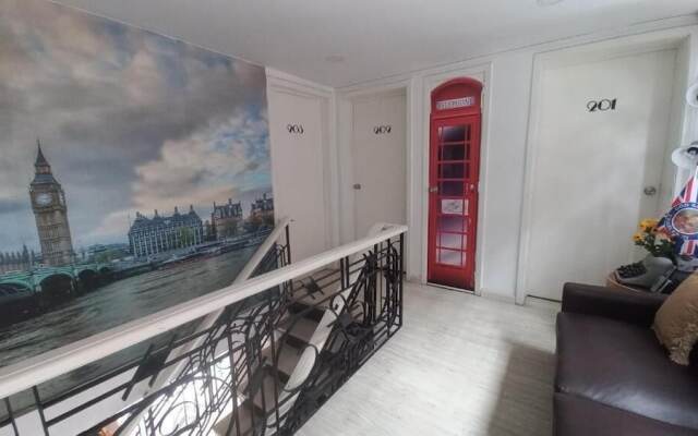 Mosaic House Hotel