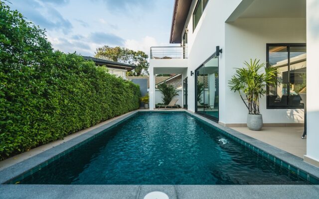 The White Pool Villa Kamala Beach Phuket