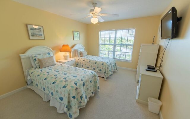 Quiet Palms Apartment 3