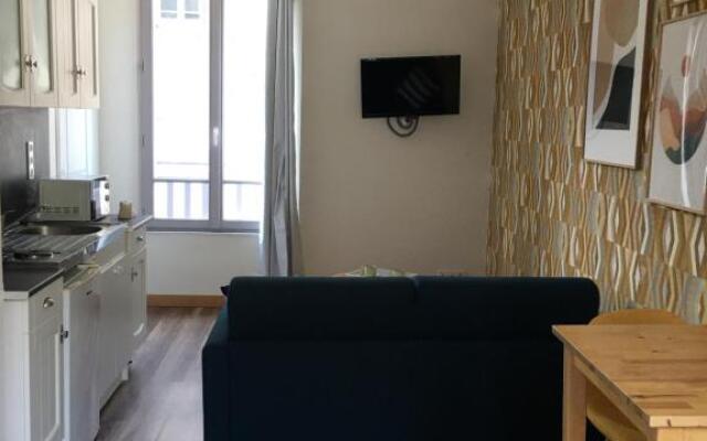 Studio à 20m de la mer