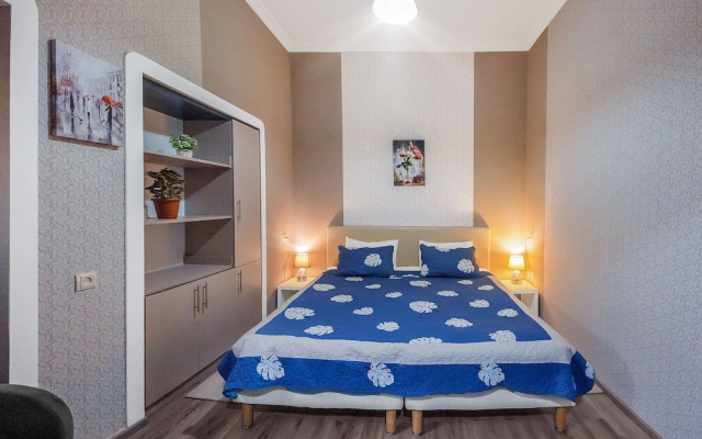 H&B apartments Qolga
