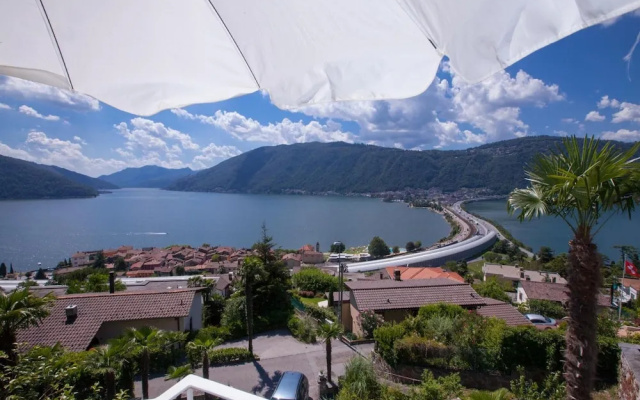 Villa Lago Lugano in Bissone – Outside – Bissone