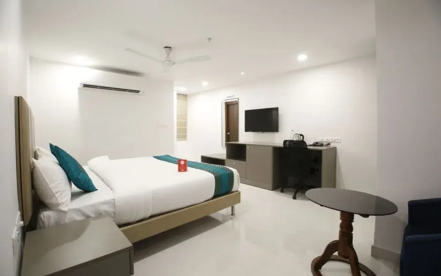 OYO 11411 D Suites