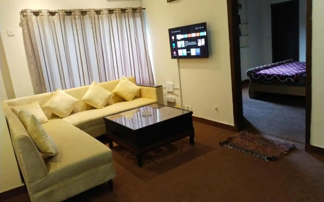 Luxury 2BR Family Apt/Wi-Fi / Netflix