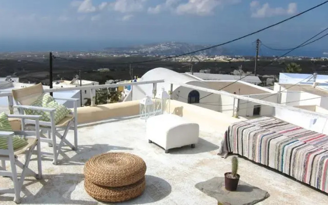 Pyrgos Santorini - Panoramic View