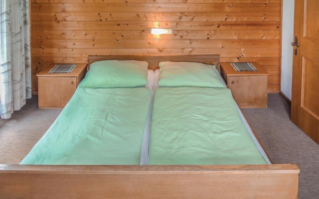 Stunning Home in Hüttschlag With 4 Bedrooms, Sauna and Wifi