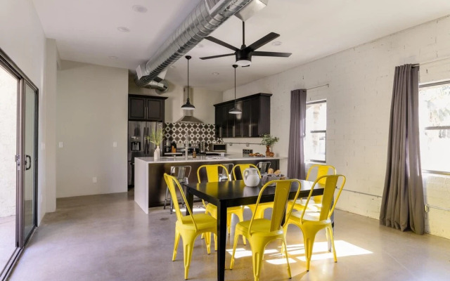 E Main St Unit B - Stellar