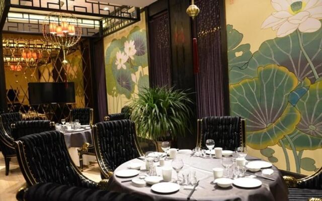 Ramada by Wyndham Luoyang Downtown