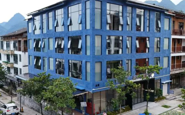 Pinxi · Mountain Front Underwater Hotel (Libo Xiaoqikong East Gate) – Exterior – Qiannan