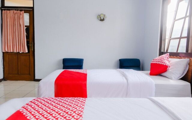 Hotel O Arjosari Near Plaza Araya Formerly Hotel Nugraha