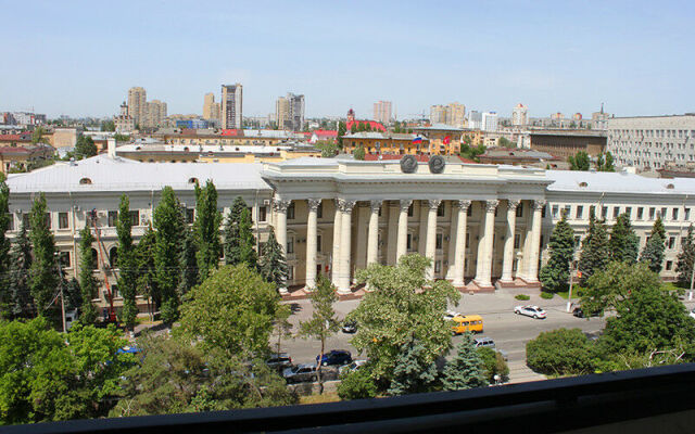 Саквояж на проспекте Ленина, 6