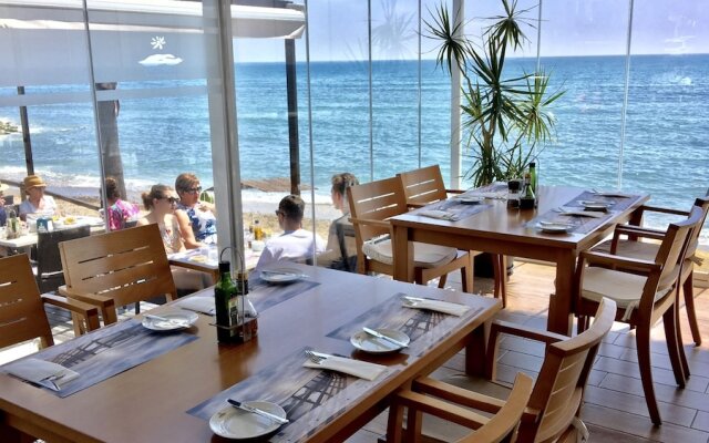 MI CAPRICHO C16 Luxury apartment on the beachfront