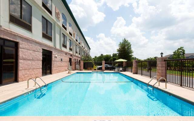 Wingate by Wyndham - Montgomery