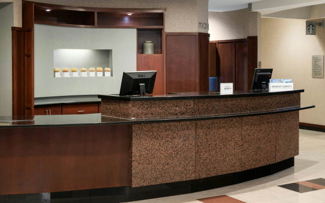 Courtyard by Marriott West Orange