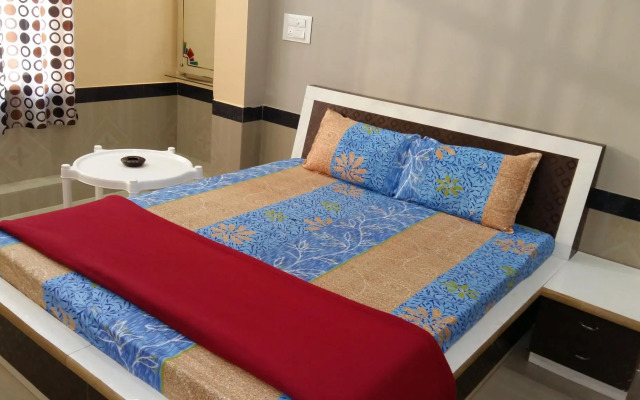 Hotel Karnavati Restaurant