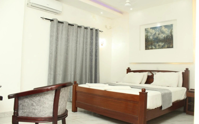 Regency Park Hotel