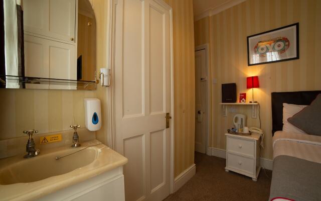 Fines Bayliwick Hotel