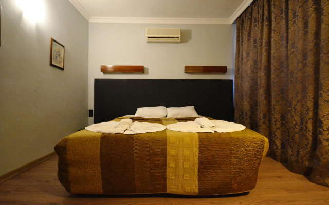 Hisar Holiday Club