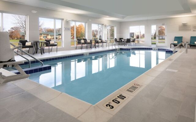 Towneplace Suites By Marriott Oconomowoc