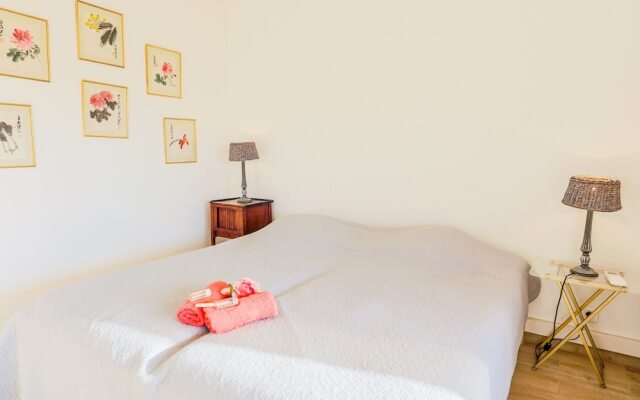 Vieil Antibes Vista AP3093 by Riviera Ho