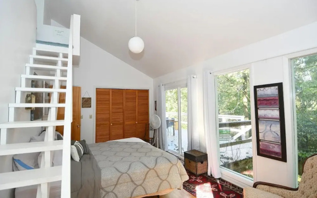 Serendipity - Large 5BR With a Hot Tub