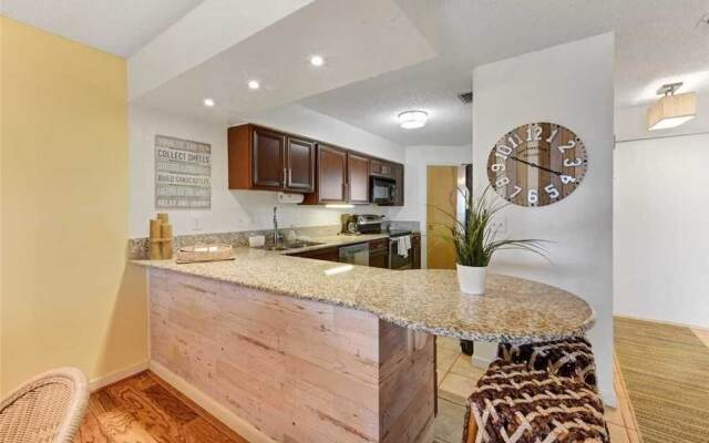 Hibiscus 303D - Two Bedroom Condo