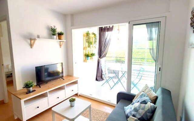Apartment with One Bedroom in Francàs, with Wonderful Mountain View - 200 M From the Beach