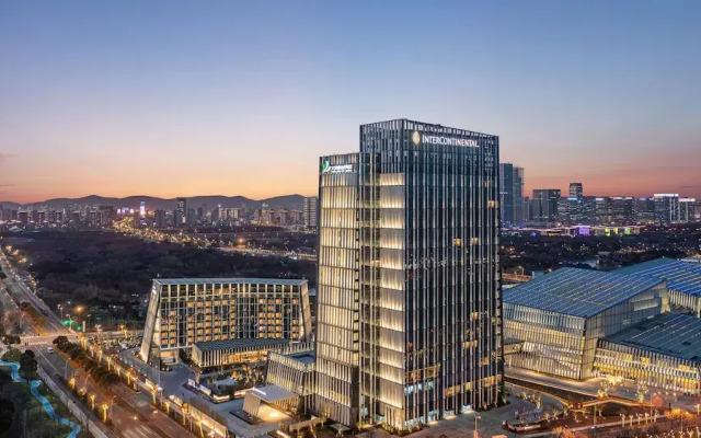 InterContinental Wuxi Taihu New City by IHG