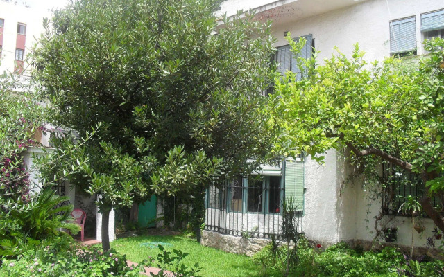 Hostal Escandinavia