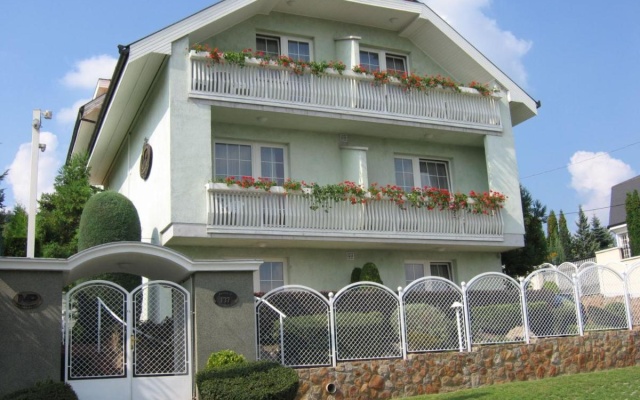 Hotel Molnár