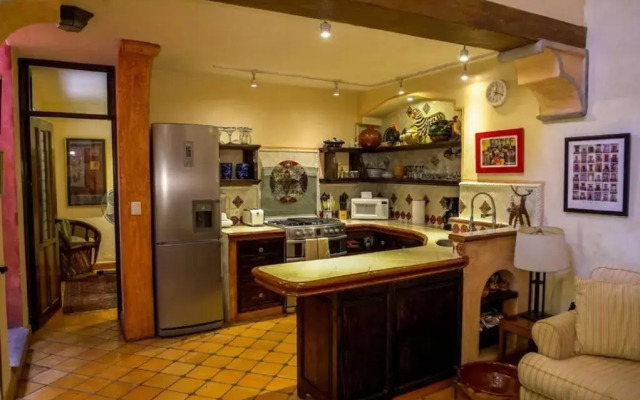 Location! Location! Location, 2 Bedroom on Aldama