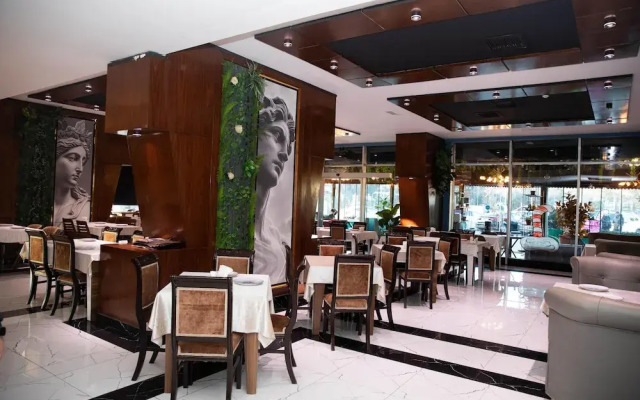 Caspian Buisness Hotel