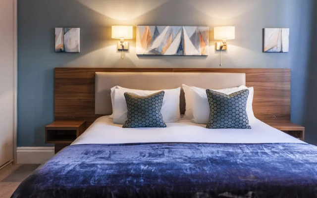 Best Western White Lion