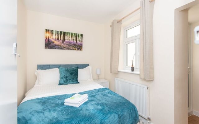Modern Studio Apartments in Castle St