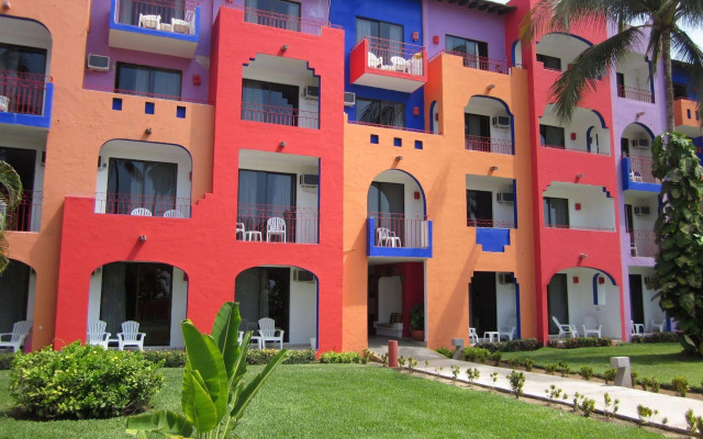 Royal Decameron Complex
