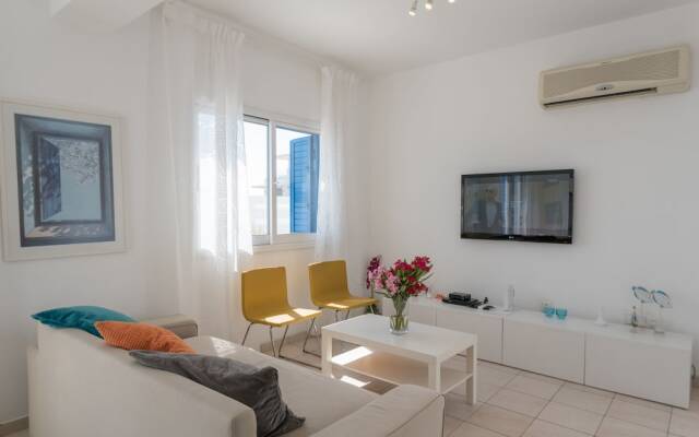 Narcissos Bay View Villa