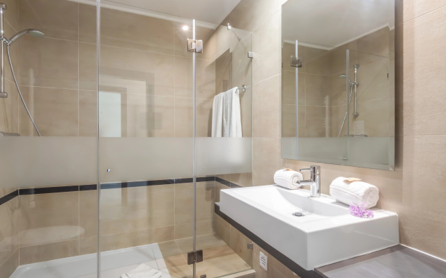 Vale de Milho Village