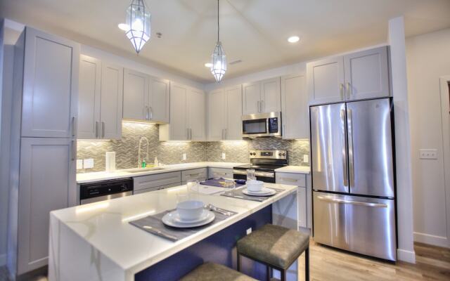 Steelyard Apartment