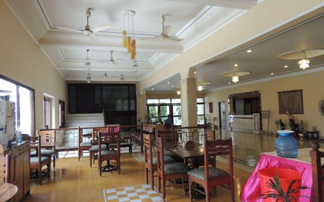 Diamond Hotel