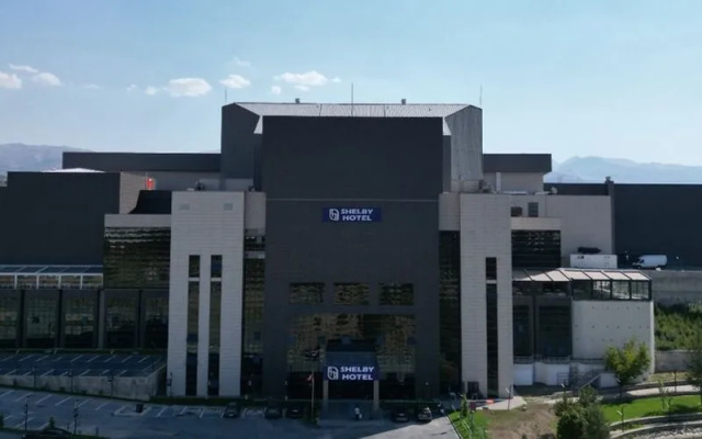 Shelby Hotel