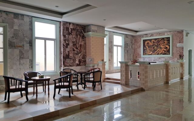 Prachuap Saam Ao Hotel