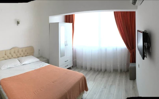 Aras Marina Hotel